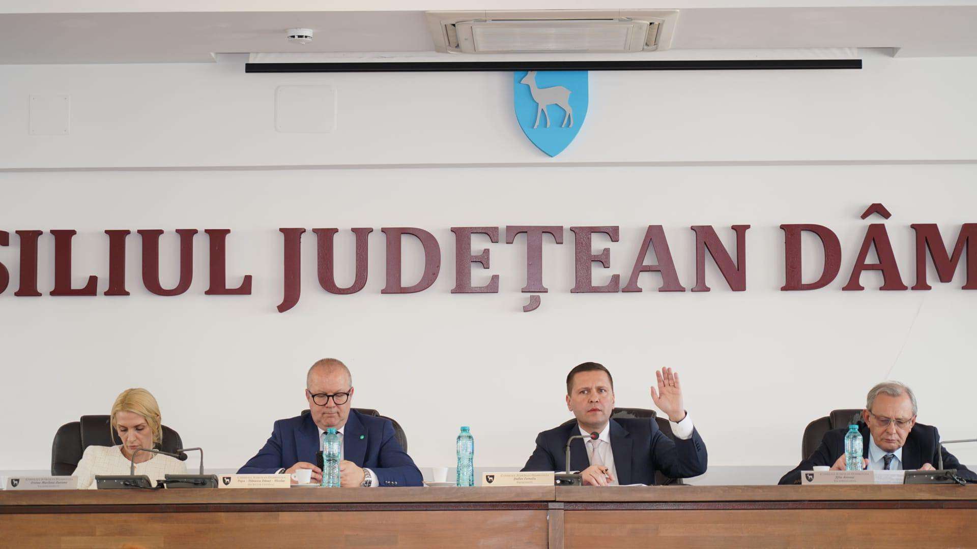 Corneliu Ștefan: Investițiile pentru Dâmbovița Nu Au Culoare Politică - Dezvoltare și Colaborare pentru Toți Primarii