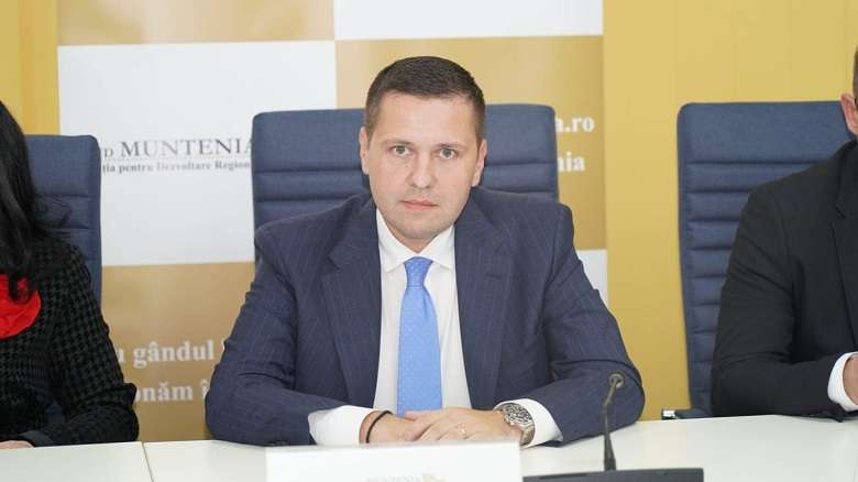 Corneliu Ștefan (CJD): Reforma începe de sus! În Dâmbovița nu s-au risipit bani, s-au construit proiecte Corneliu Ștefan (CJD): Reforma începe de sus! În Dâmbovița nu s-au risipit bani, s-au construit proiecte